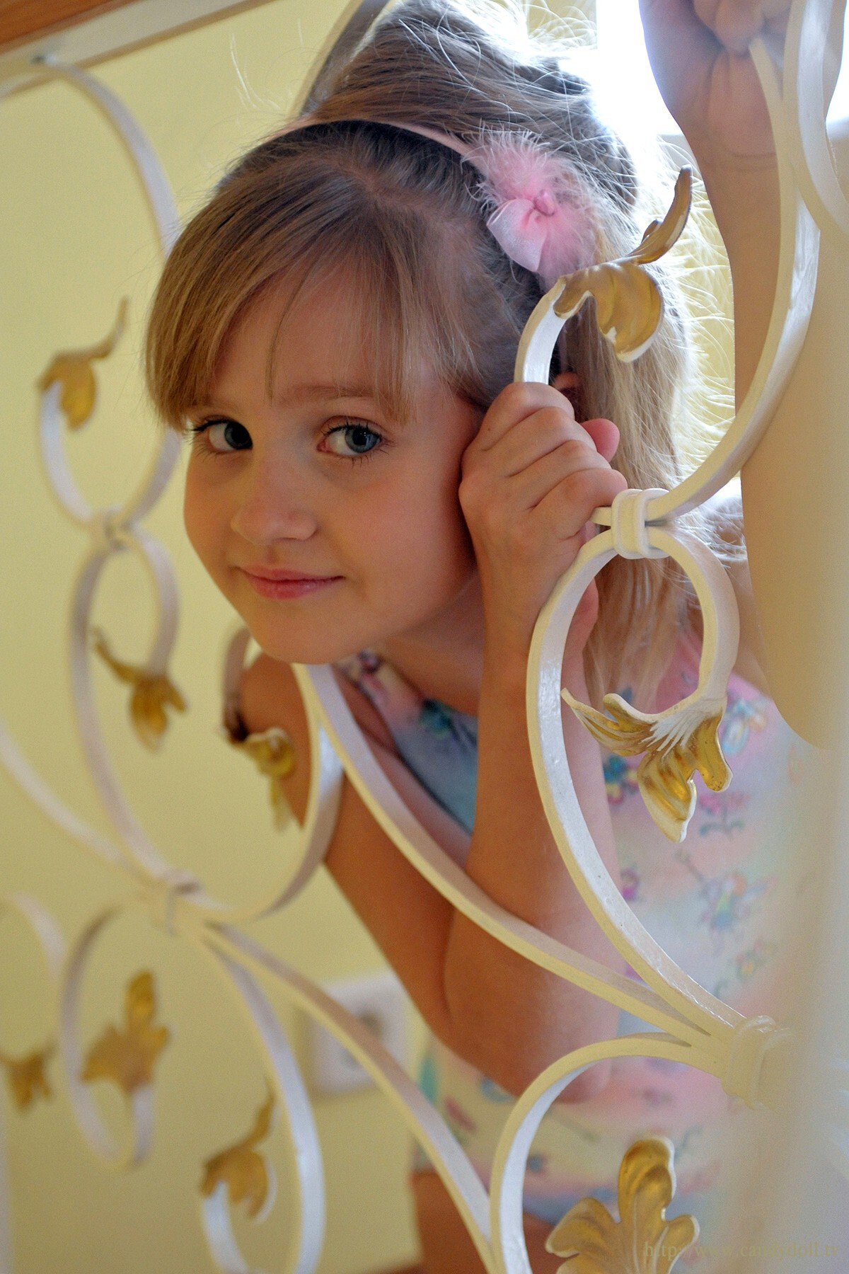 [CandyDoll.tv] 萝莉视频-套图系列 EvaG 系列3